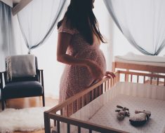 Photo "Stages of pregnancy week by week – a guide for expectant mothers"